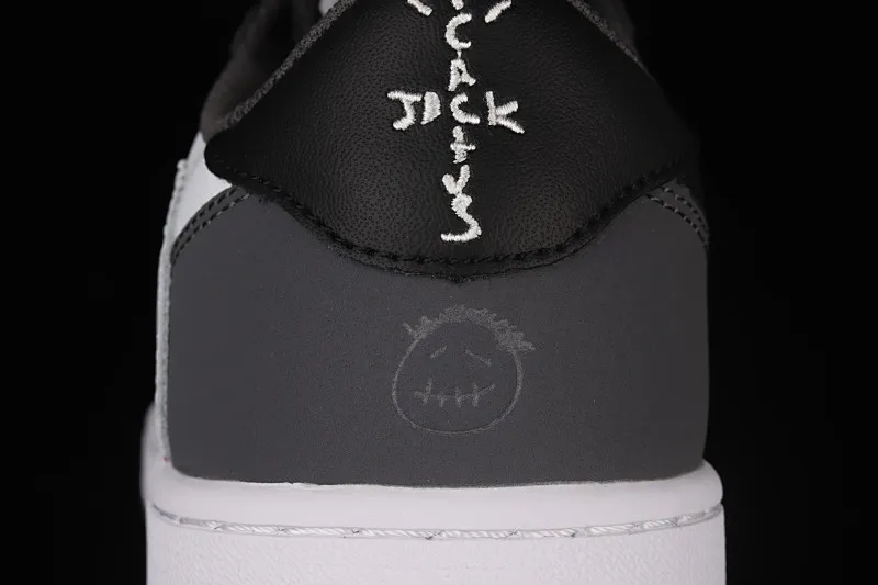 All Categories Air Jordan Jordan series basketball shoes Air Jordan 1 Low Cost-effective version Travis Scott x Fragment x Air Jordan 1 Low "Military Blue" AJ1 Joe 1 Lightning Undercut Low CQ4277-008